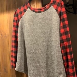 Gray/Red + Black Buffalo Check Top